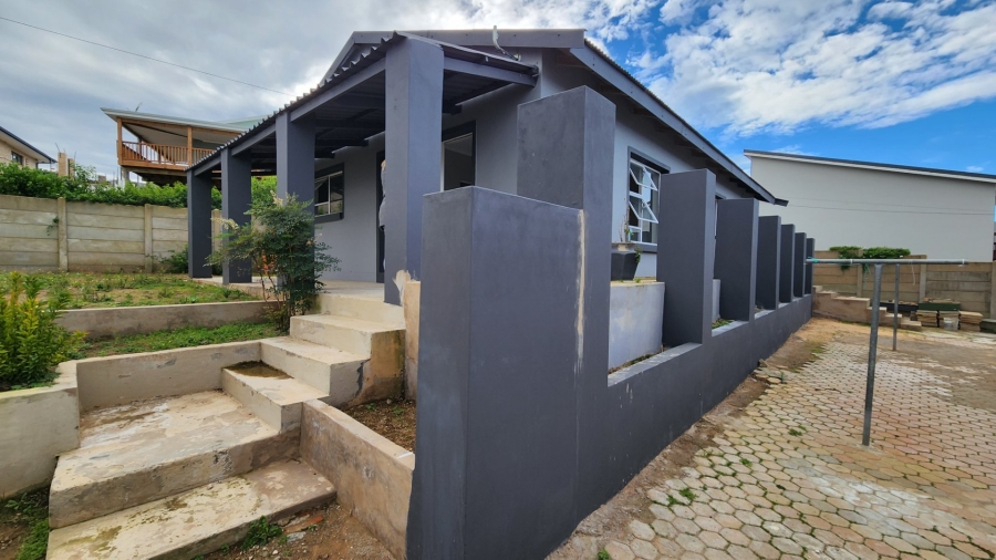 8 Bedroom Property for Sale in Dana Bay Western Cape